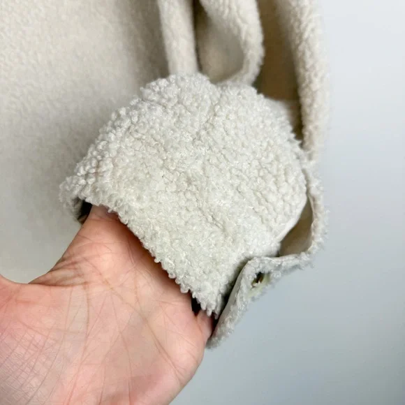 BeachLunchLounge Tory Fleece Jacket Teddy Sherpa Shacket Cream Size Large - Picture 9 of 11